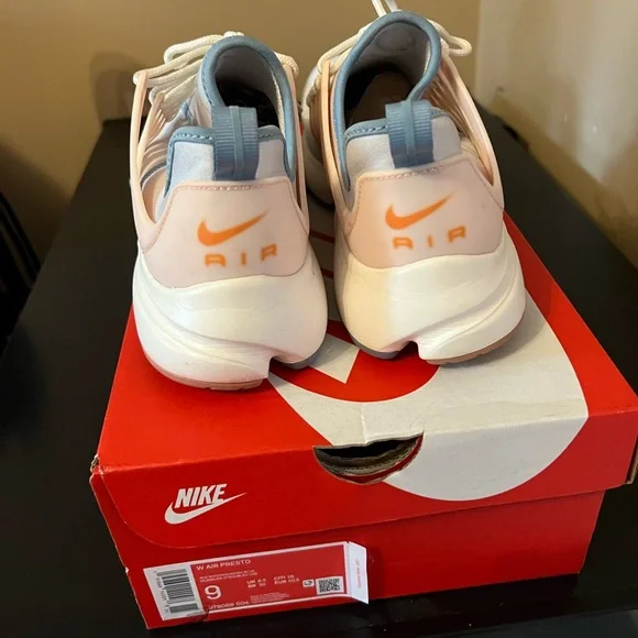 Nike Air Presto Women’s - Picture 4 of 7